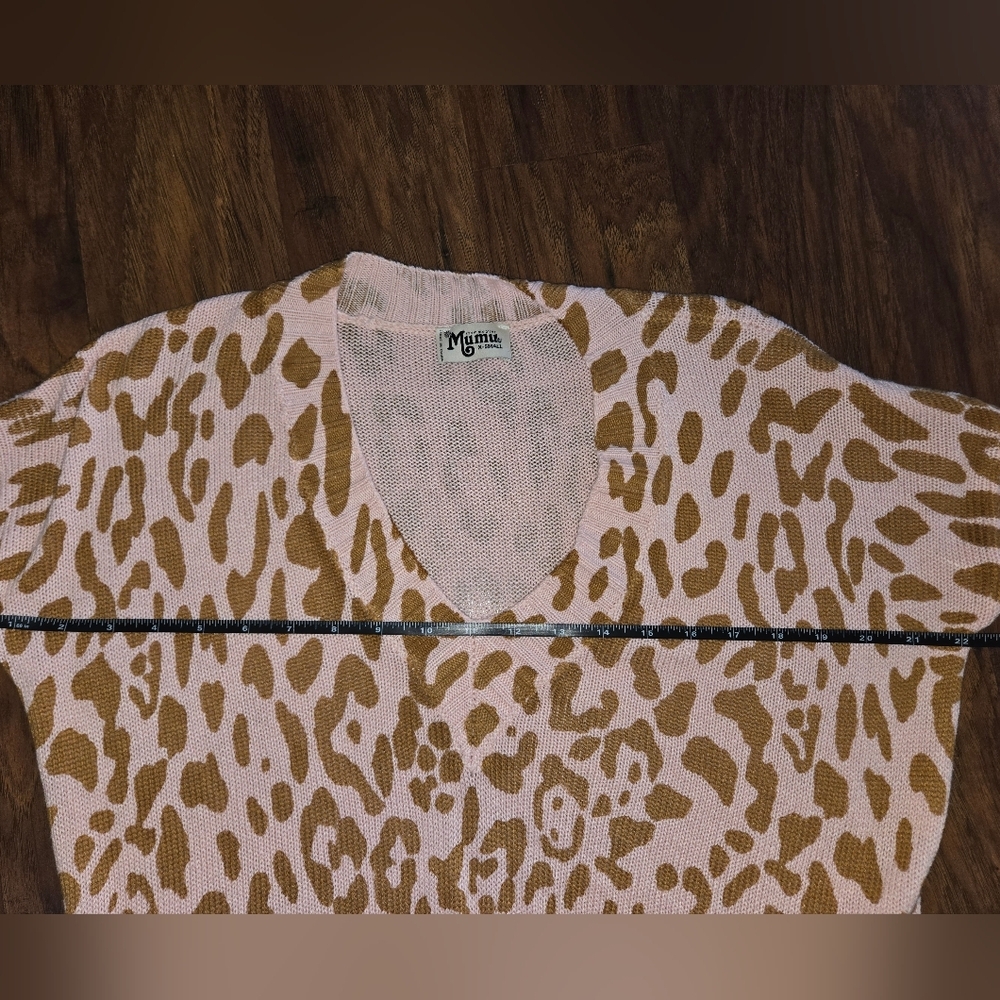 Show Me Your Mumu XS Pink Leopard Cliffside Sweater - Picture 7 of 9